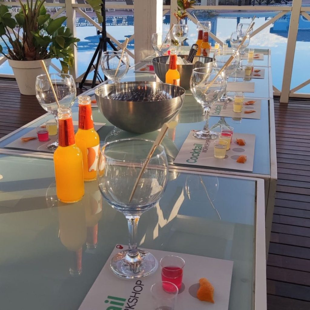 taller de coctelería team building